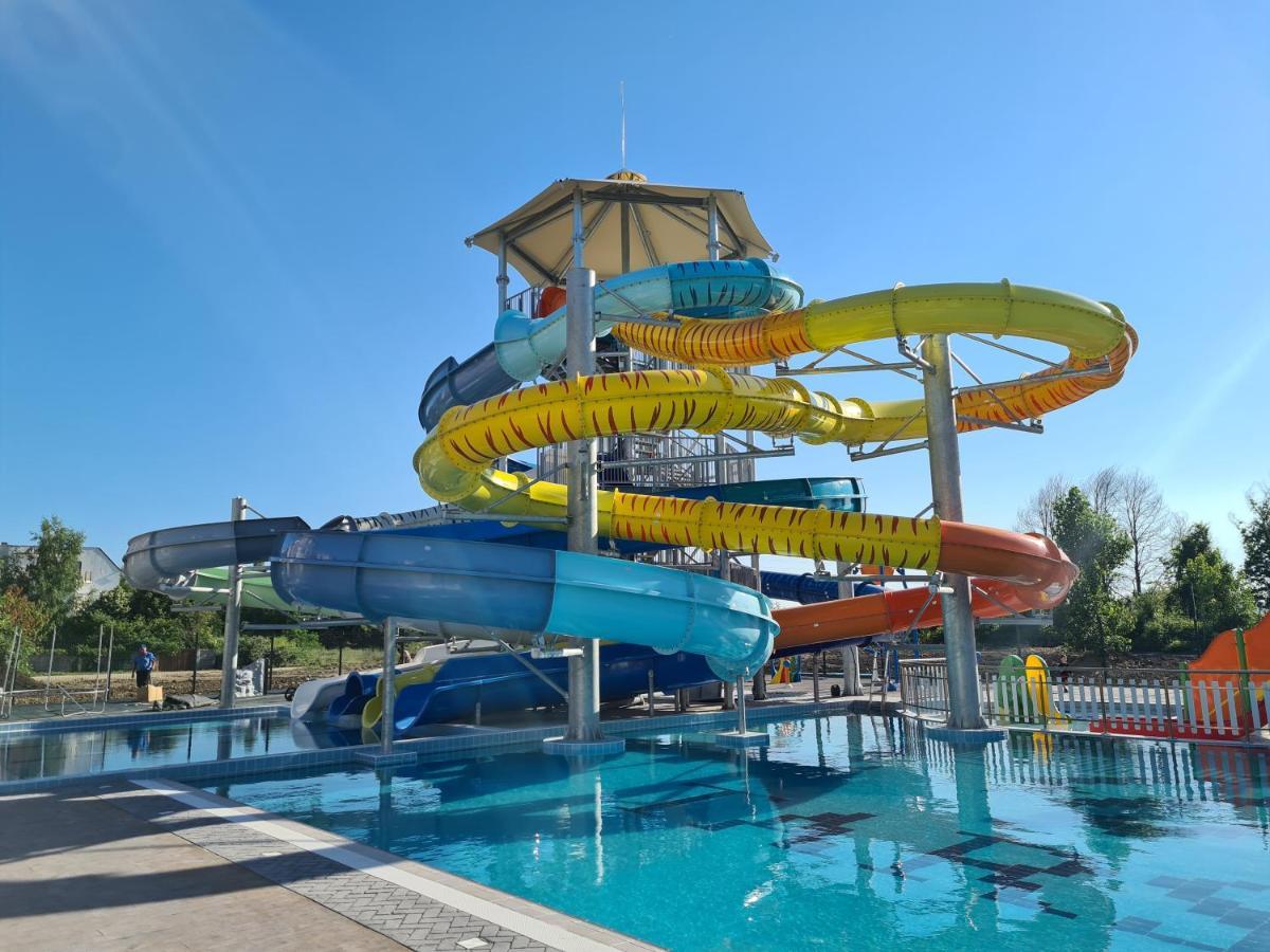 Tarsis Club & Aquapark - All Inclusive Sunny Beach Exterior foto